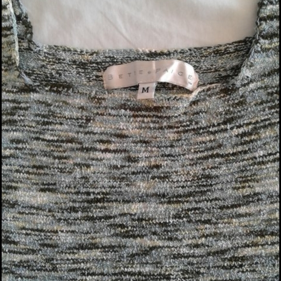 Bette Paige stretch top - Picture 2 of 3